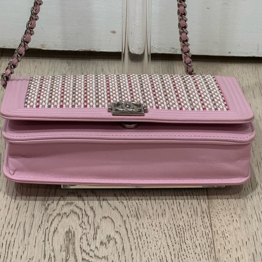 CHANEL Pink Crystal Boy WOC Lambskin Leather CC Crossbody Bag A80287 EUC COA LTD - Picture 11 of 16